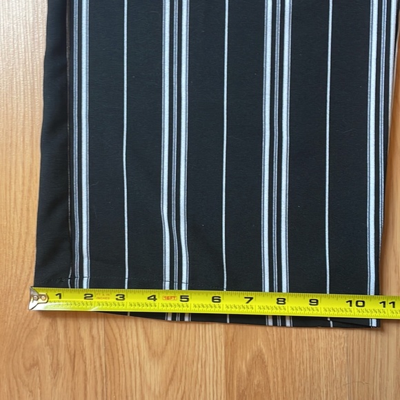 SOLD! Women’s Summer Pants, Rickies, Size: M, Color: black & white Stripes - Picture 9 of 15